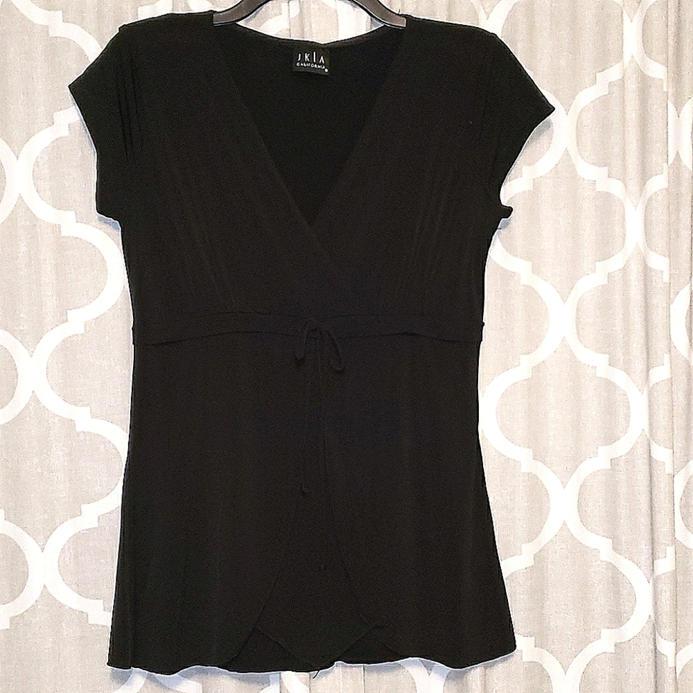 JKLA California (Size S) Black Top VGC
